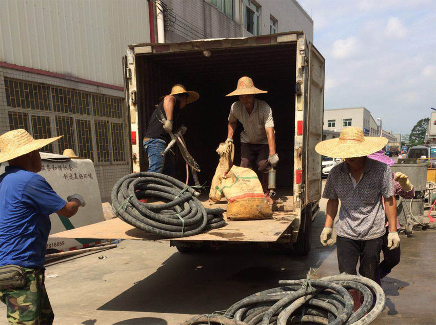 邯山一部件厂房地基出现下沉注浆加固